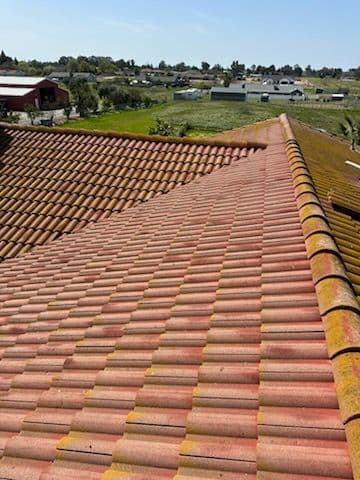 Comprehensive Roof Washing Solutions in California