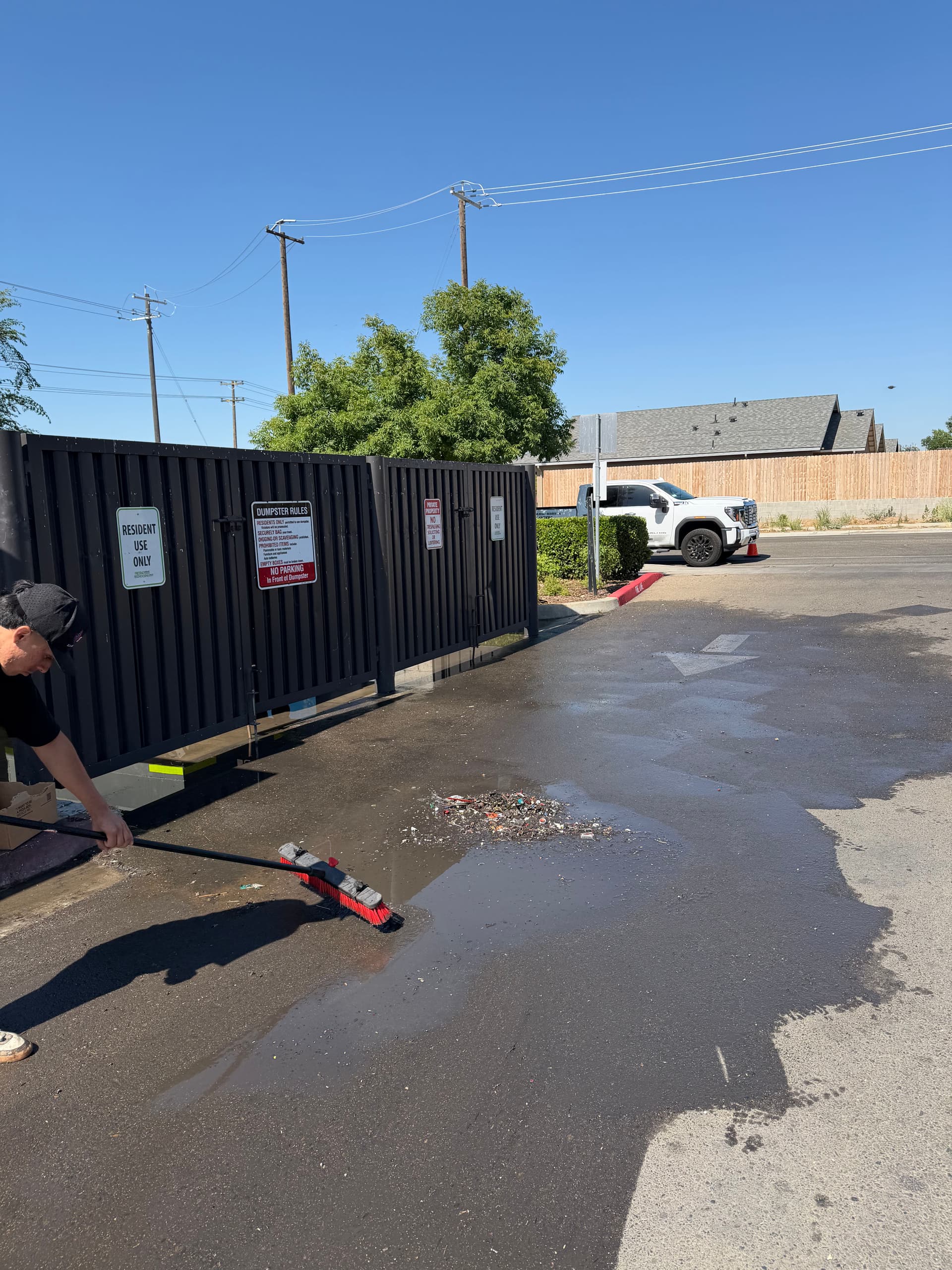 Gallery photos for Apartment Complex Trash Enclosure Pressure Washing in Fresno: Image #2